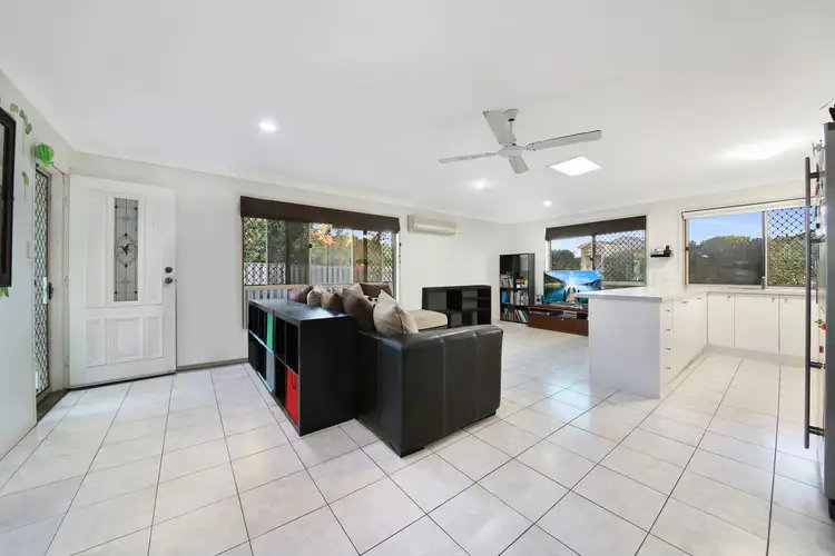 Sixth view of Homely semi-detached listing, 1/7 Dartmouth Court, Varsity Lakes QLD 4227
