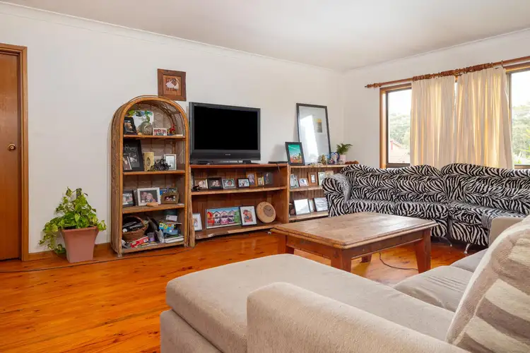 Fifth view of Homely house listing, 4 Cook Avenue, Surf Beach NSW 2536