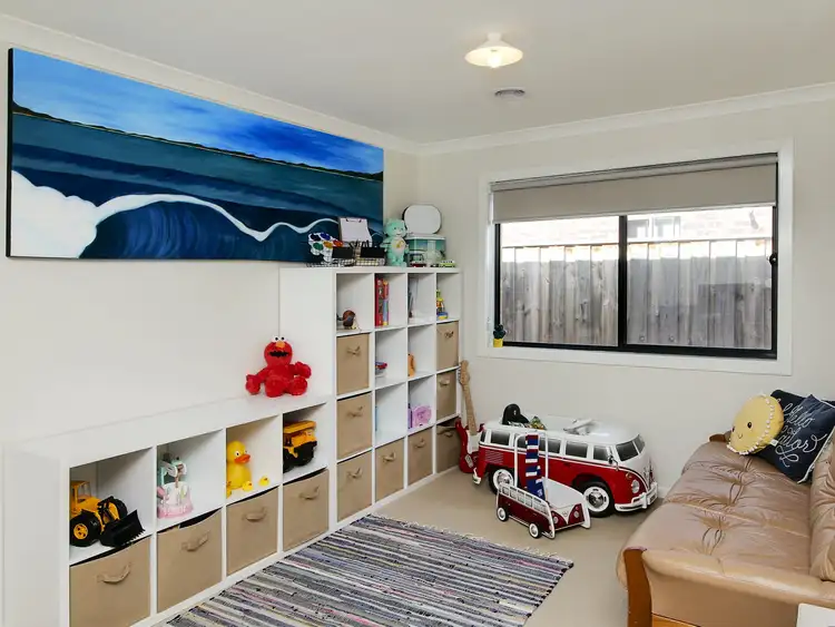 Fifth view of Homely house listing, 11 Flaxlily Court, Bairnsdale VIC 3875