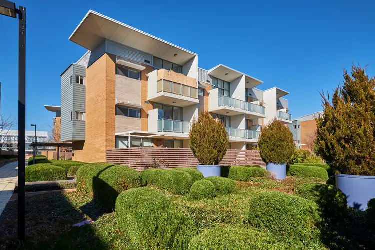 100/116 Easty Street, Phillip ACT 2606
