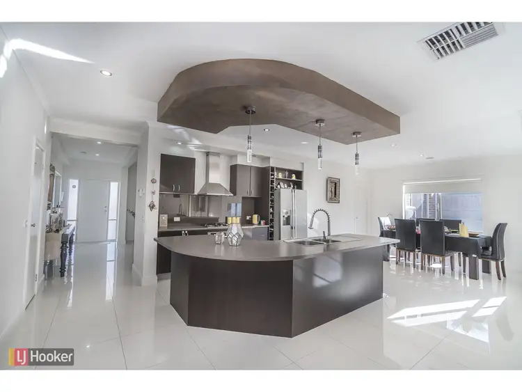 Third view of Homely house listing, 14 Beechville Place, Craigieburn VIC 3064
