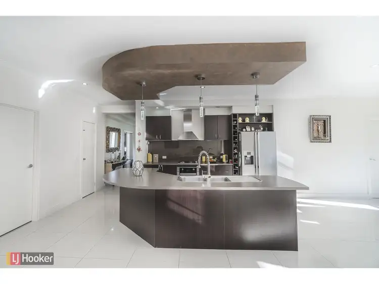 Sixth view of Homely house listing, 14 Beechville Place, Craigieburn VIC 3064