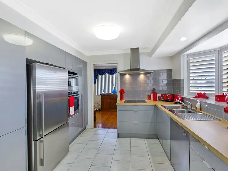 Fifth view of Homely house listing, 98 Kathleen White Crescent, Killarney Vale NSW 2261