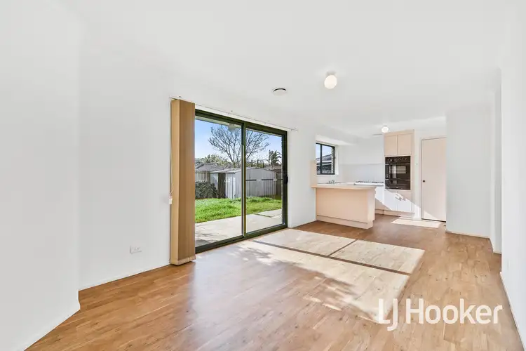 Sixth view of Homely house listing, 10 Daniel Court, Pakenham VIC 3810