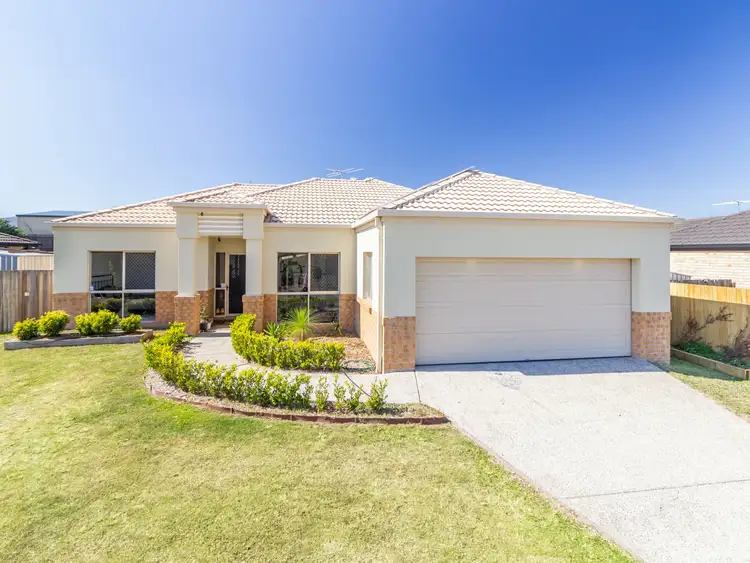 32 Courtney Close, Heritage Park QLD 4118