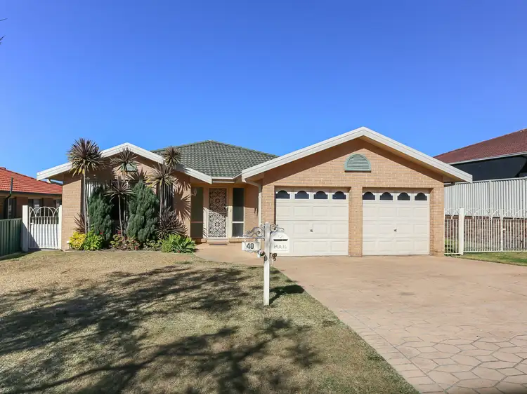 40 Hastings Drive, Raymond Terrace NSW 2324