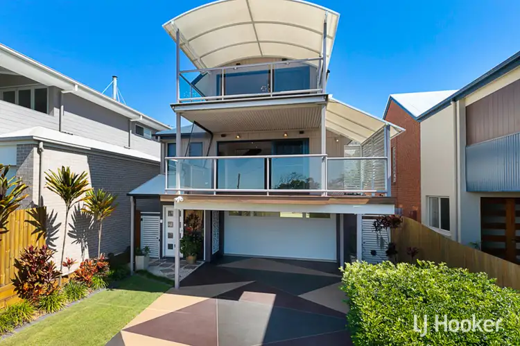 64 Wellesley Street, Wellington Point QLD 4160
