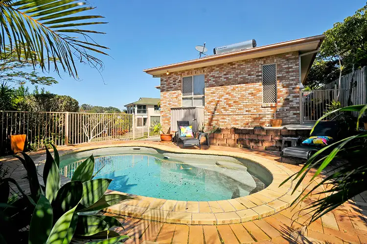 8 Tyrone Terrace, Banora Point NSW 2486