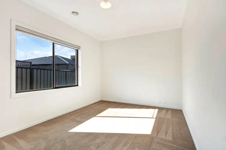 Fourth view of Homely house listing, 20 montpellier Crescent, Craigieburn VIC 3064