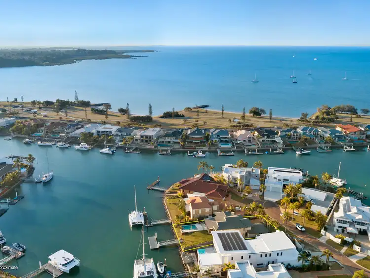 16 Seacrest Court, Raby Bay QLD 4163