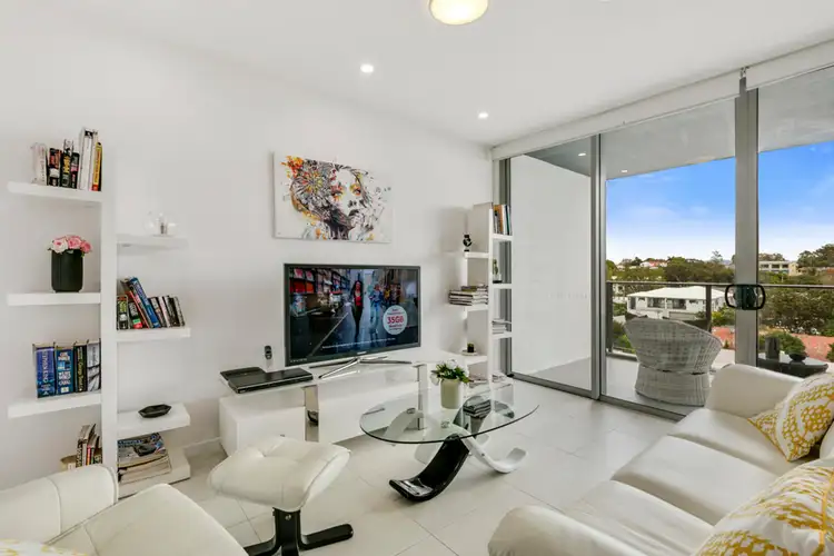 406/17 Bath Street, Labrador QLD 4215