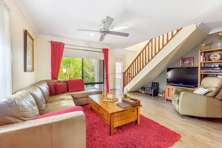 16/323 Christine Avenue, Varsity Lakes QLD 4227