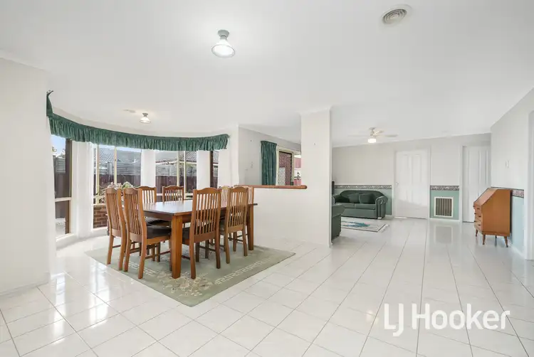 Fifth view of Homely house listing, 14 Holt Place, Pakenham VIC 3810