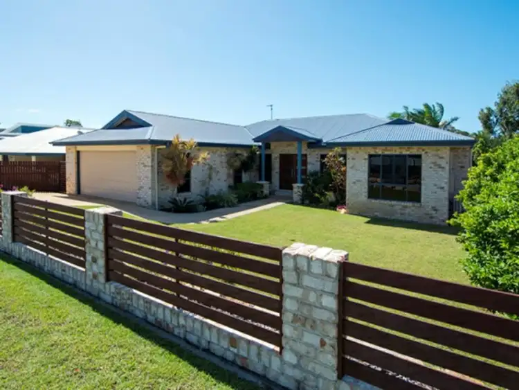 8 Riverside Drive, Tannum Sands QLD 4680