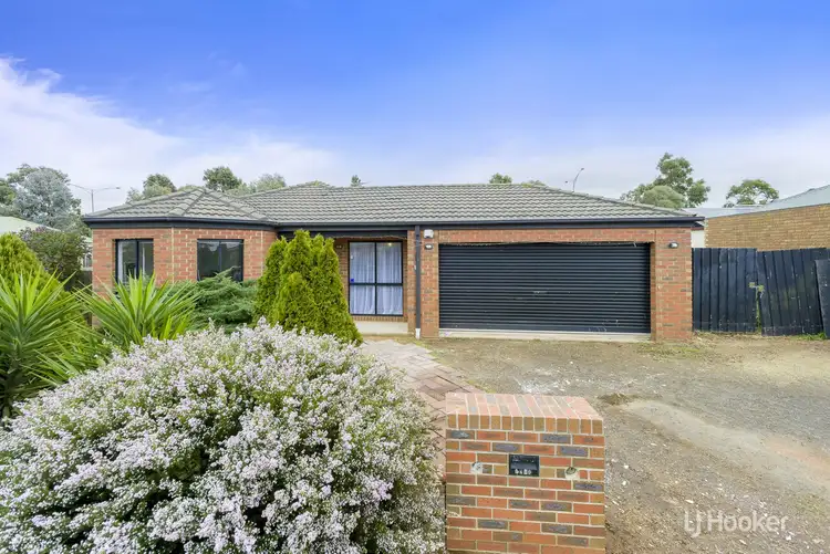 5 Pinecone Court, Werribee VIC 3030