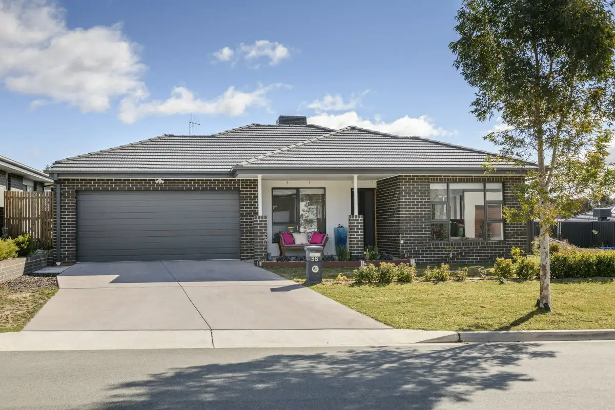 Main view of Homely house listing, 38 Daisy Loop, Googong NSW 2620