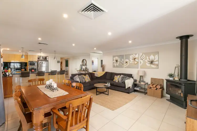 Second view of Homely house listing, 15 Lourie Close, Toronto NSW 2283