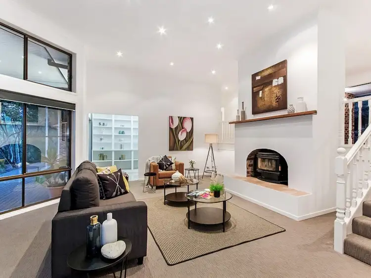 Third view of Homely house listing, 6 Akama Court, Mudgeeraba QLD 4213