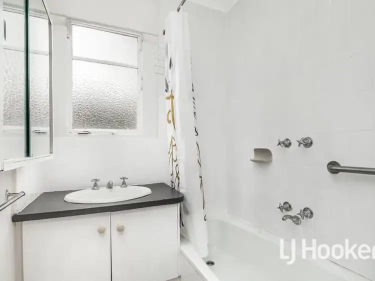 Sixth view of Homely house listing, 32 Oak Avenue, Doveton VIC 3177