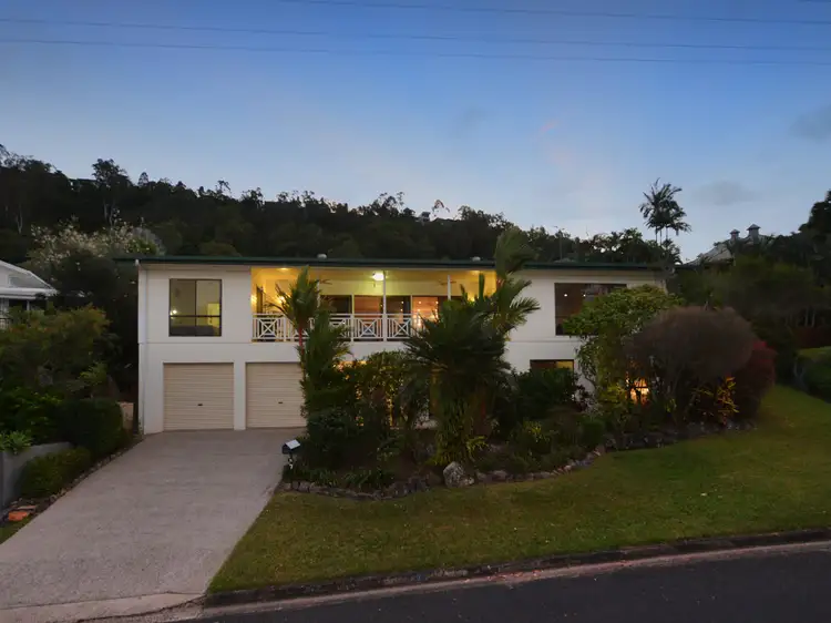 7 Atherton Street, Whitfield QLD 4870