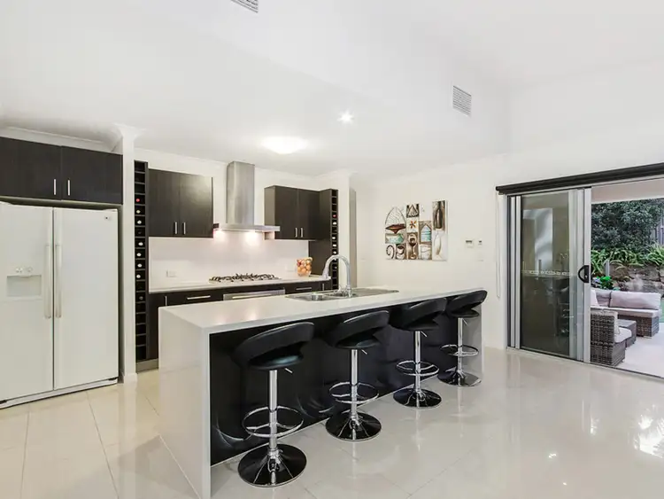 5 Wilcox Close, Reedy Creek QLD 4227