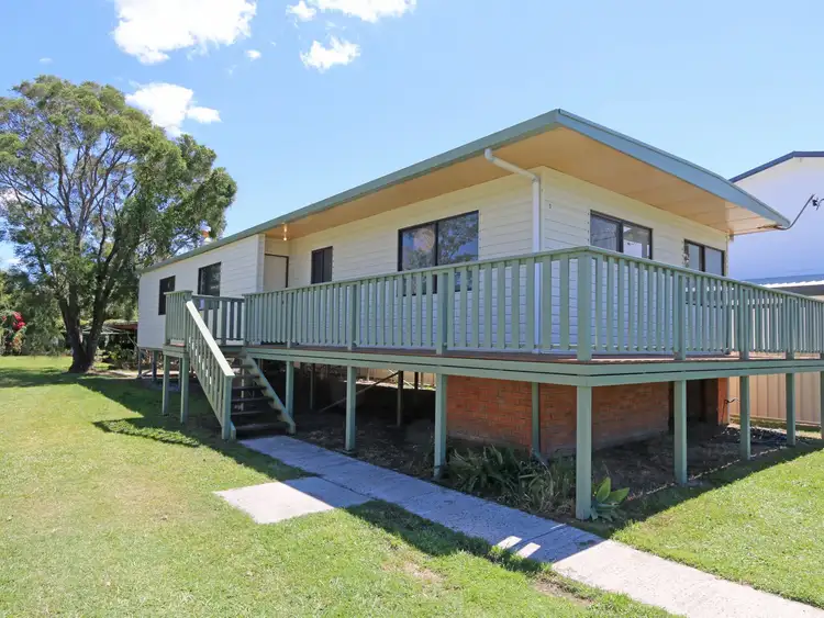 Second view of Homely house listing, 3-5 Dalley Street, Palmers Island NSW 2463