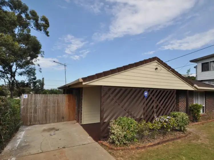 27 Hill Street, Kingston QLD 4114