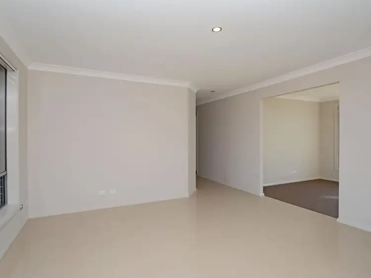 Sixth view of Homely house listing, 8 Redgum Circuit, Aberglasslyn NSW 2320