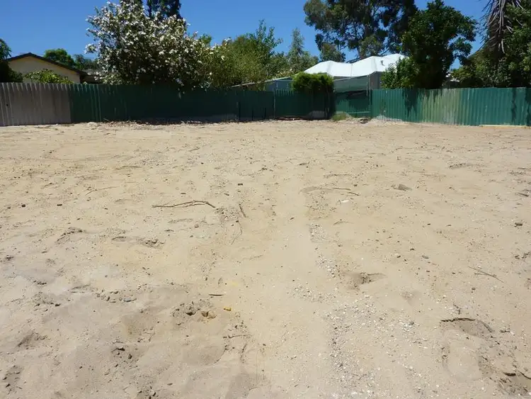 27A Netherwood Road, High Wycombe WA 6057