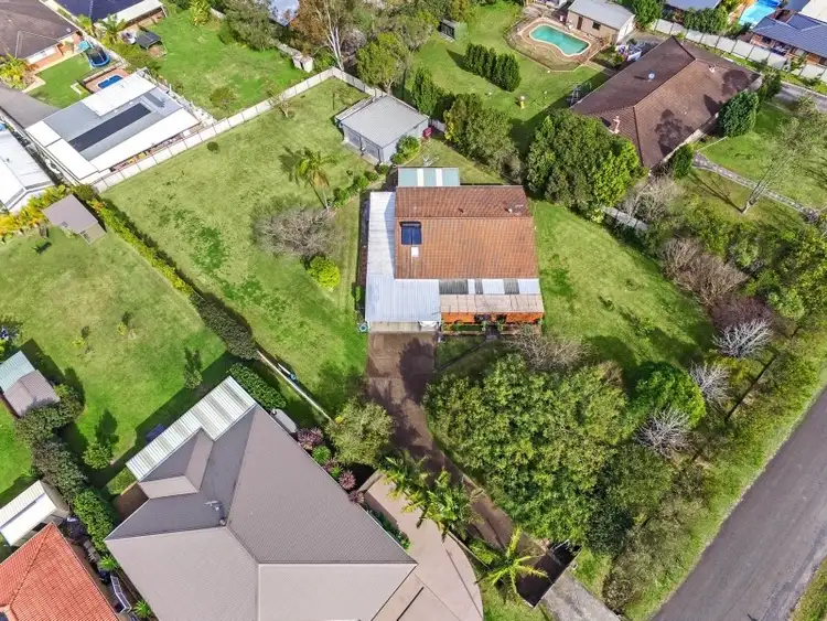 Second view of Homely house listing, 10 Aldenham Road, Warnervale NSW 2259