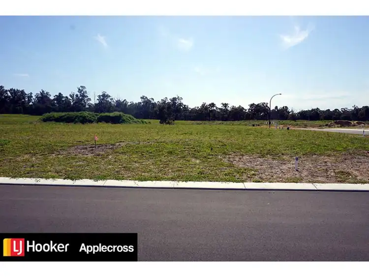 Lot 2 / 717/ Beraking Loop, Dalyellup WA 6230