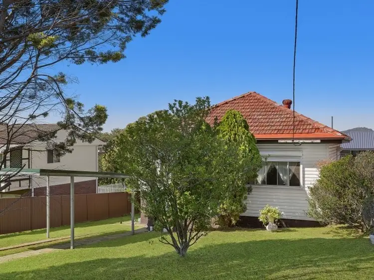 14 North Road, Wyong NSW 2259