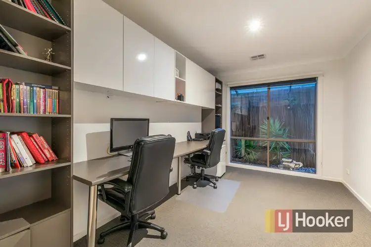 Seventh view of Homely house listing, 3 Danae Place, Cranbourne West VIC 3977
