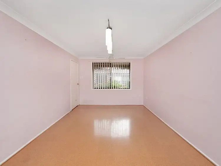 Fifth view of Homely villa listing, 1/90 Thompson Street, Long Jetty NSW 2261