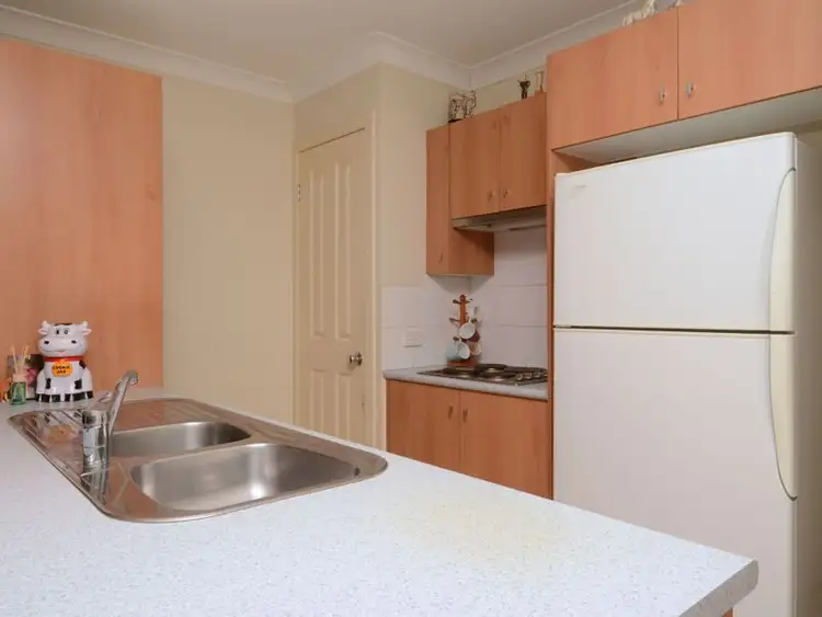 Fourth view of Homely villa listing, 2/65 Carnarvon Circuit, East Maitland NSW 2323