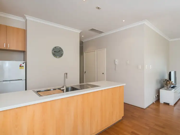 Sixth view of Homely apartment listing, 4/131 Royal Street, East Perth WA 6004