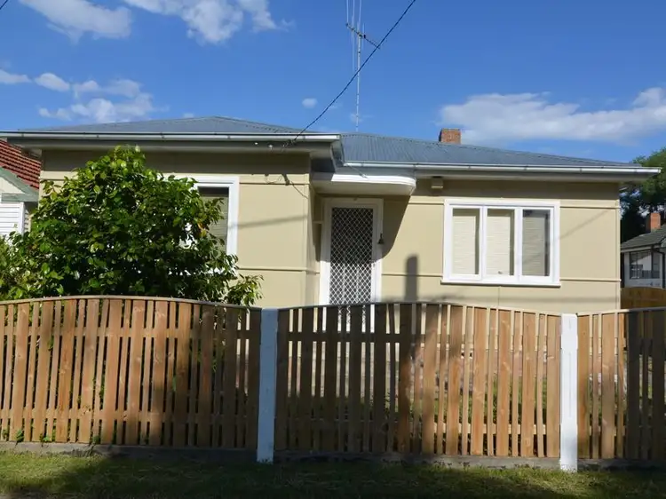 31 Enfield Avenue, Lithgow NSW 2790