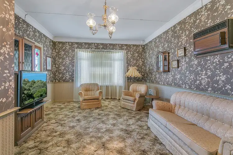 Fifth view of Homely house listing, 10 Sunnyview Crescent, Ridgehaven SA 5097