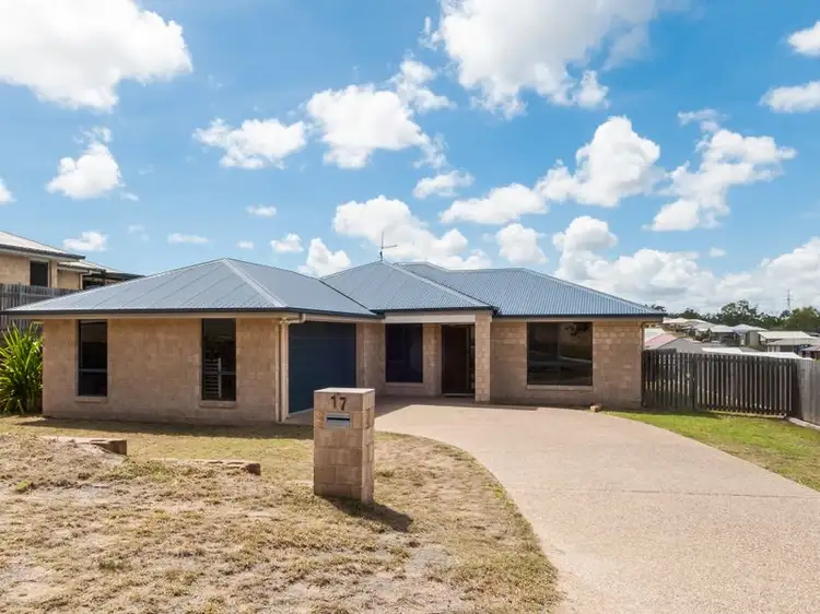 17 Julius Crescent, Clinton QLD 4680