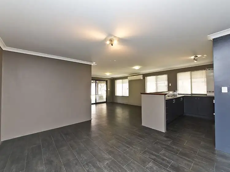 Second view of Homely house listing, 8 Yelbeni Loop, Baldivis WA 6171