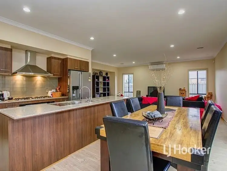 Fifth view of Homely house listing, 47 Broadstone Way, Point Cook VIC 3030