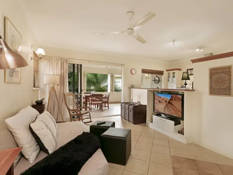 Unit 413/2 Greenslopes Street, Cairns North QLD 4870