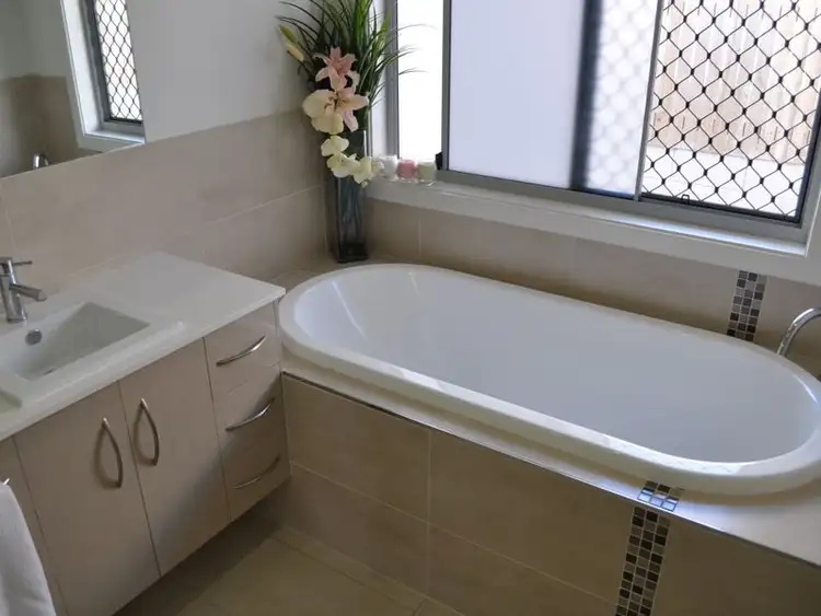 Seventh view of Homely house listing, 4 Eugenie Court, Glen Eden QLD 4680