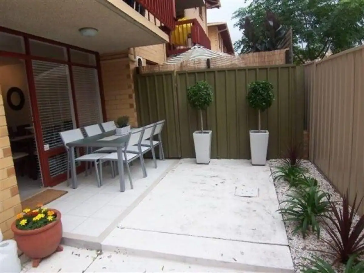 Main view of Homely unit listing, 2/3 Broadway, Glenelg South SA 5045