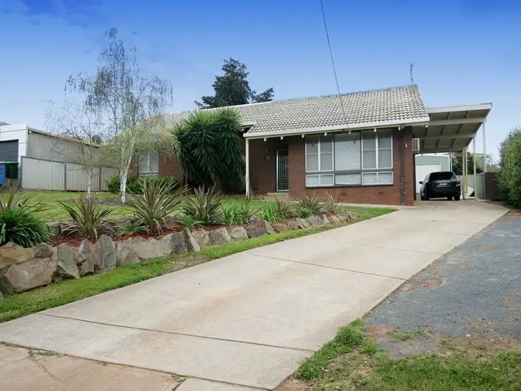 79 Red Hill Road, Kooringal NSW 2650