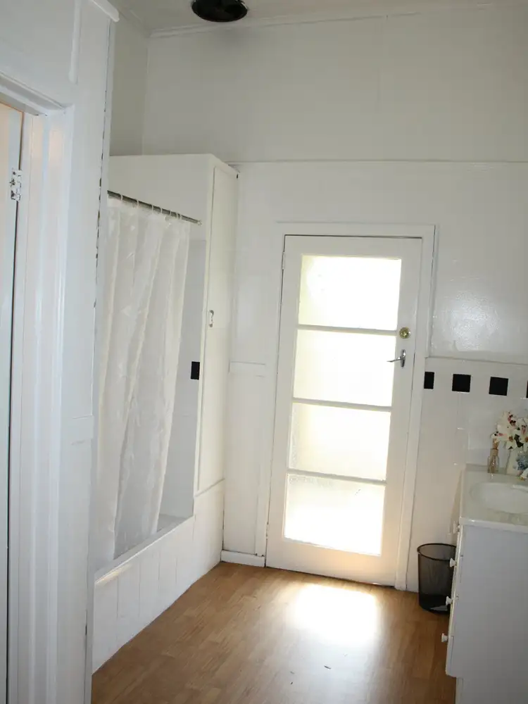 Seventh view of Homely house listing, 4 Dahlsen Crescent, Bairnsdale VIC 3875