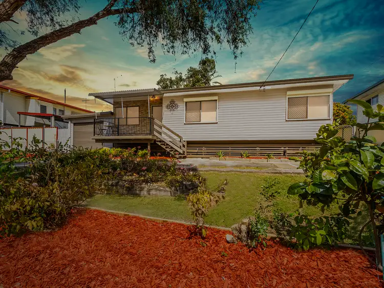 4 Dale Street, Kingston QLD 4114