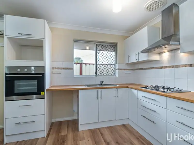 Fourth view of Homely house listing, 8 Mintern Court, Thornlie WA 6108