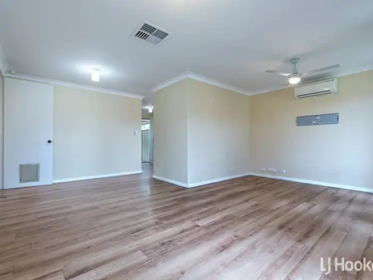 Seventh view of Homely house listing, 8 Mintern Court, Thornlie WA 6108