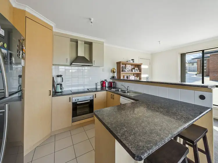 1 & 2/21 Lucas Place, Brighton TAS 7030